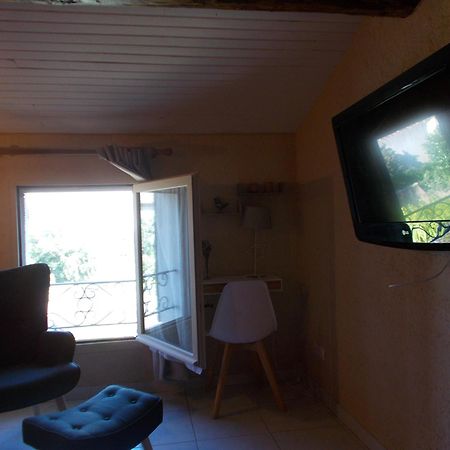 La Tramontane Bed and Breakfast Jonquerettes Εξωτερικό φωτογραφία