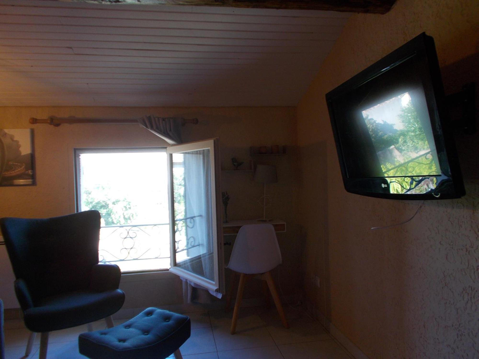 La Tramontane Bed and Breakfast Jonquerettes Εξωτερικό φωτογραφία